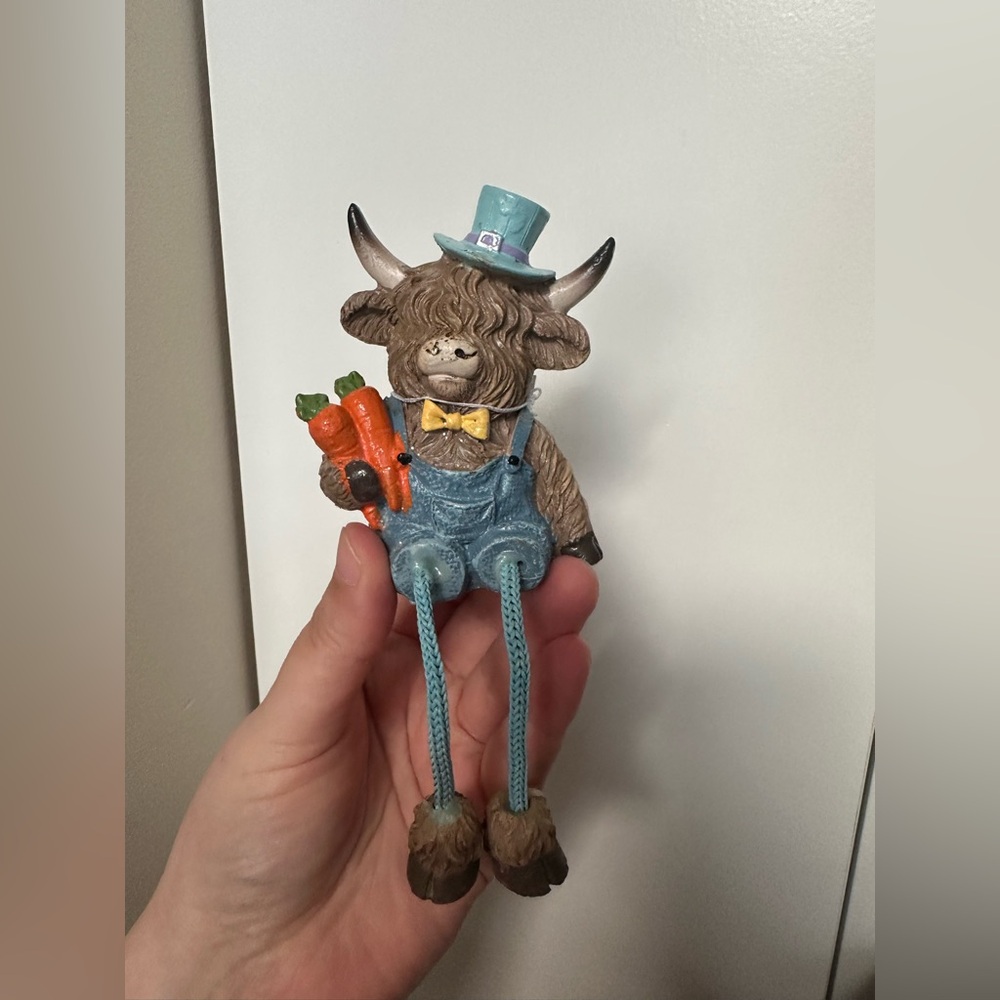 Cute Highland Cow Figurine with Carrots - Blue Hat & Overalls